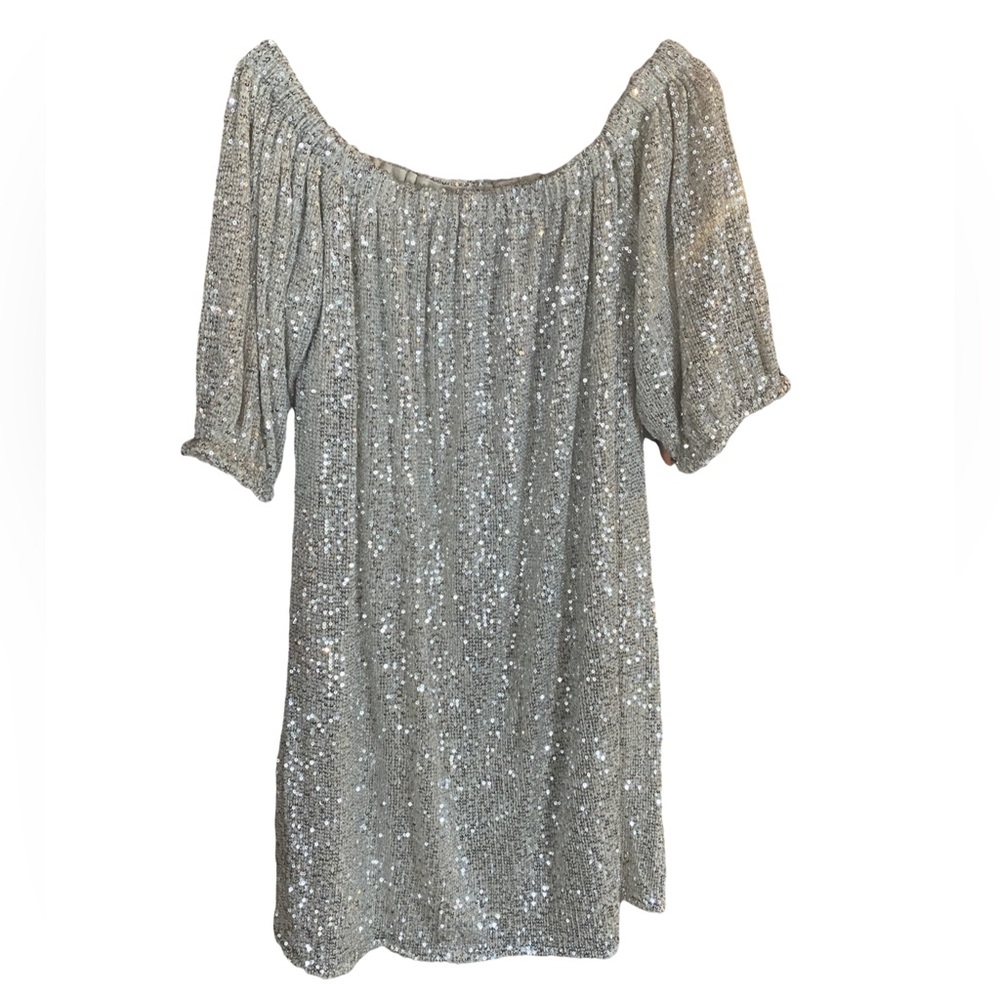 VENUS hold off-the-shoulder dress
